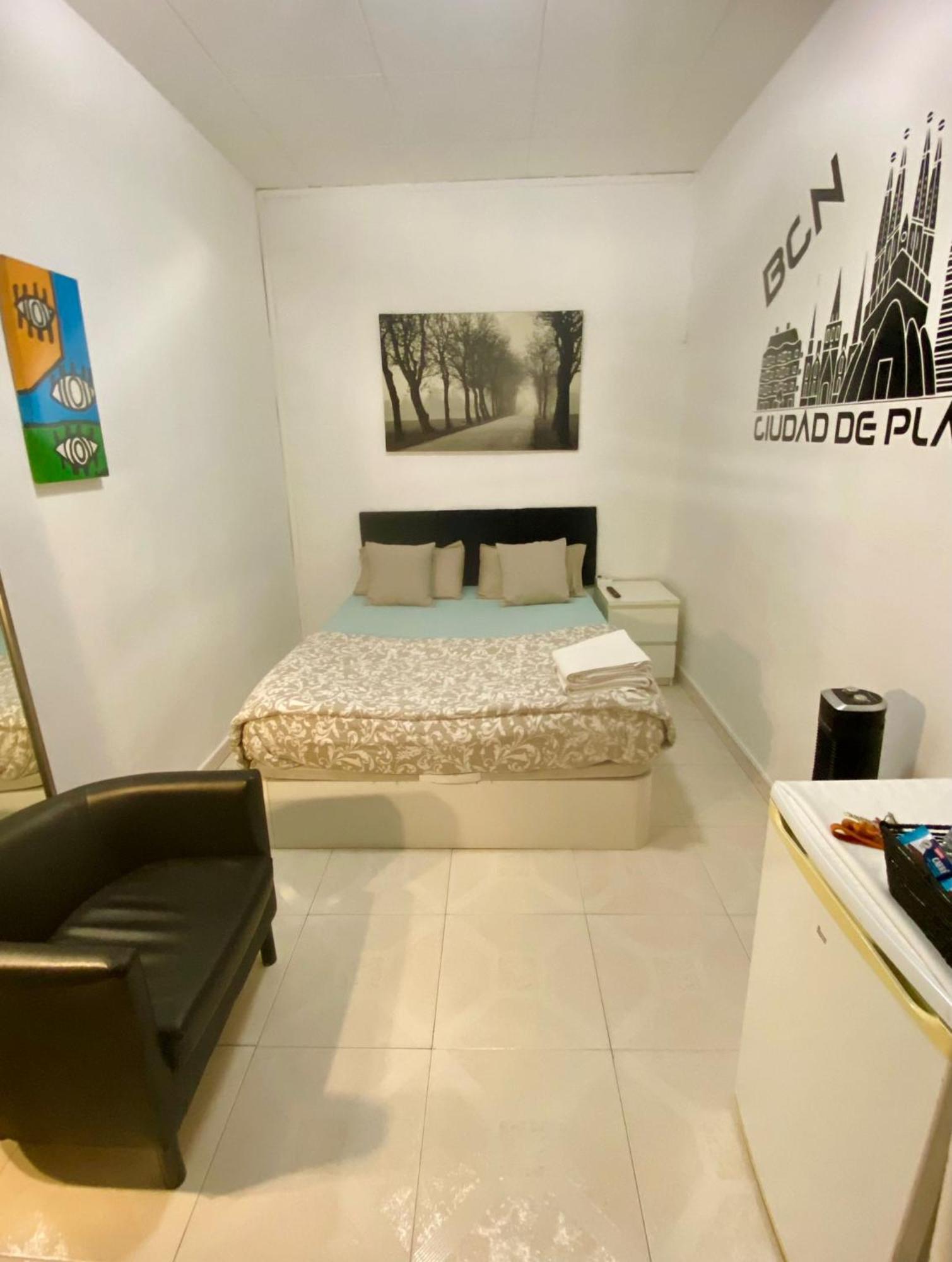 Hotel Habitacion En Centro De Barcelone Extérieur photo